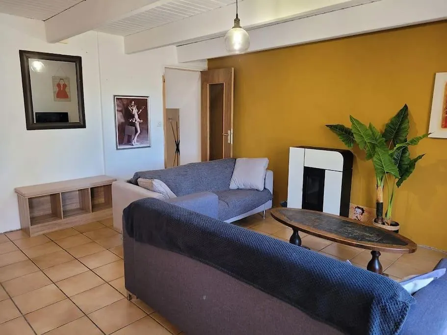 Chaleureux Penty, Bord De Mer, Pointe De Dinan クロゾン 0*,  フランス
