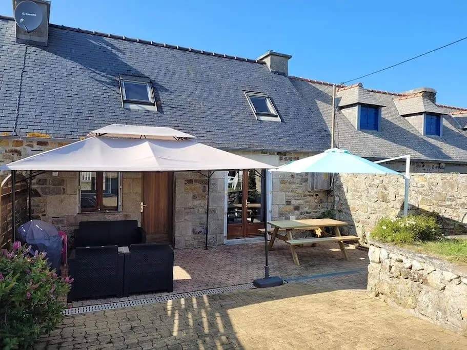 Chaleureux Penty, Bord De Mer, Pointe De Dinan クロゾン 0*,  フランス