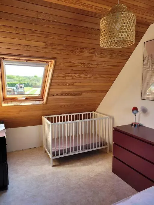 Holiday home Chaleureux Penty, Bord De Mer, Pointe De Dinan Crozon France