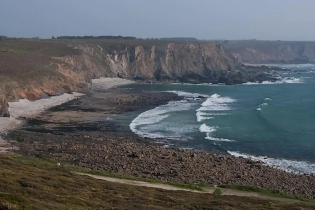 Chaleureux Penty, Bord De Mer, Pointe De Dinan Crozon